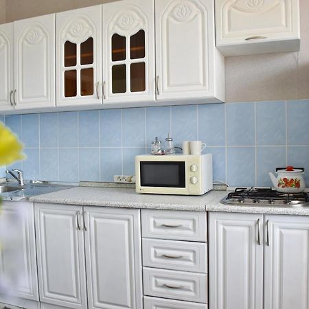 YourHouse Микрорайон Жетысу-2, дом 69 Алматы Экстерьер фото